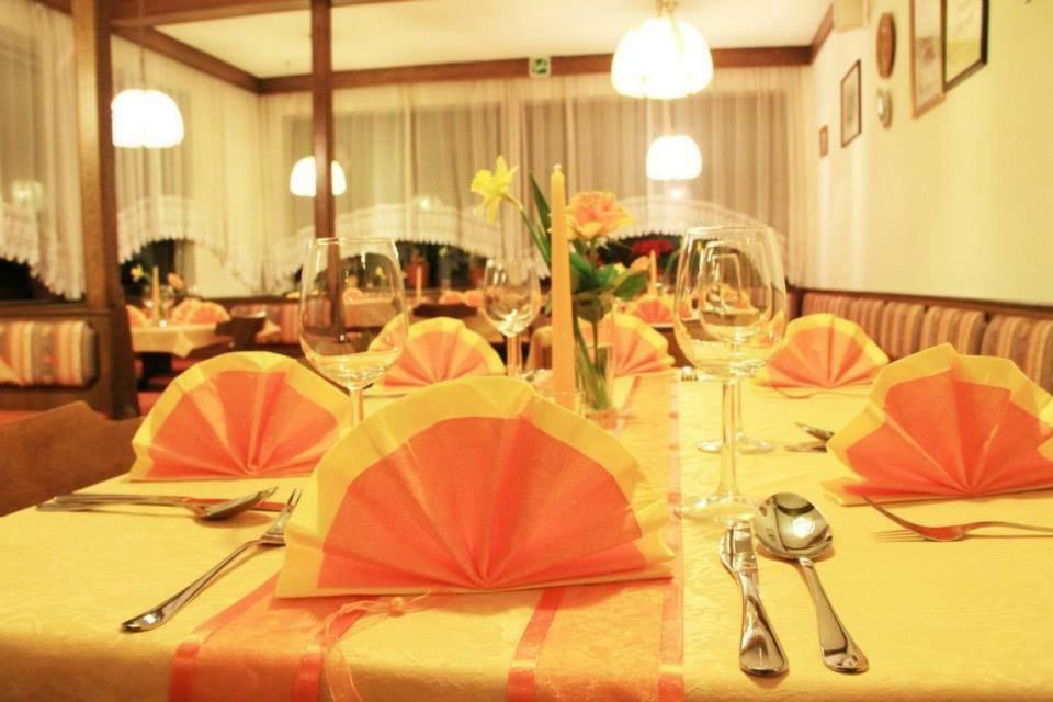 Gasthof-Pension Reidnwirt Baldramsdorf Ngoại thất bức ảnh